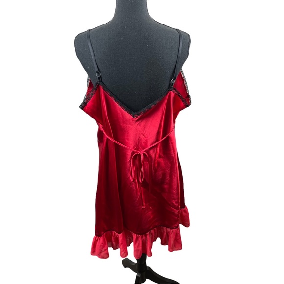Delicates Women’s Red‎ Floral Satiny Chemise Nighty and Kimono Robe Size 2XL - Picture 4 of 7